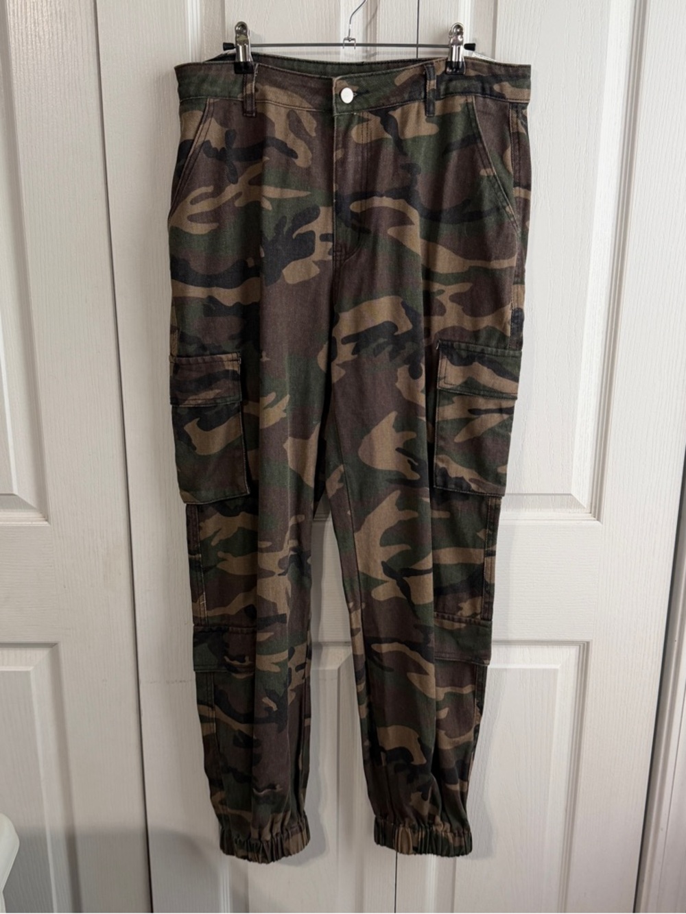 SHEIN multicolor‎ camo cargo joggers size XL